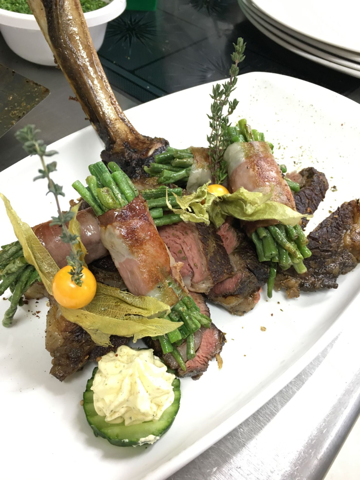 Restaurant Holzerstubn Ehrwald Steak Speckbohnen